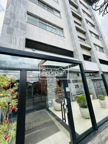 Apartamento Amplo no Centro de Barra Mansa em Prédio Tradicional