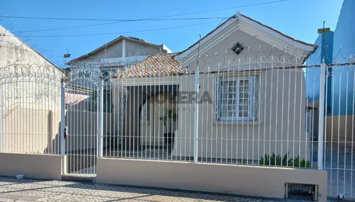 Casa no Centro de Pelotas