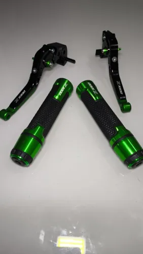 ? Par de Manetes Esportivos p/ Kawasaki Z1000 / Z1000SX (2007-2016)