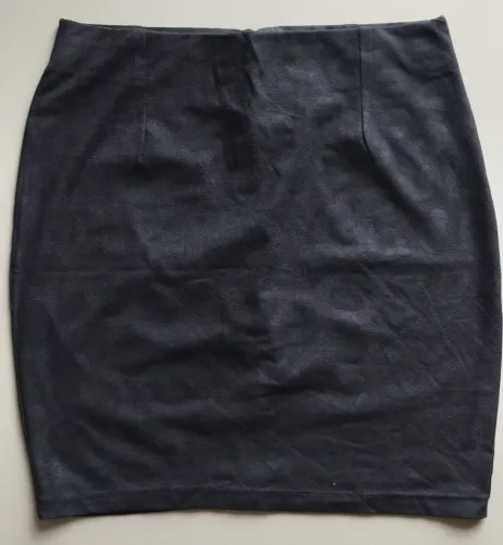 2 mini saias de elastano animal print vestem Tam 38