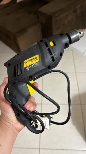 Furadeira Hammer 