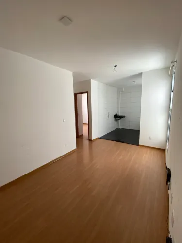 Alugo apartamento no condomínio Parque Caminho das Orquídeas