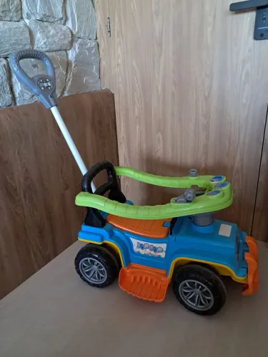 Carrinho Jeep Maral