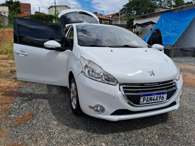 Peugeot 208 Active/active Pack 1.5 Flex 8V 5P 2016