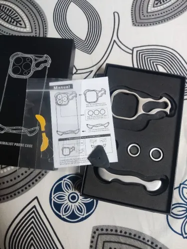 Capinha iPhone 13 Arc Pulse