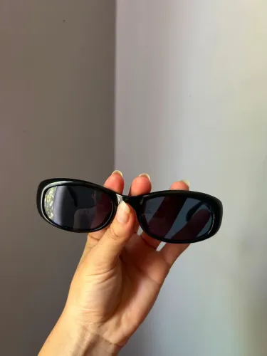 Óculos de Sol Dior Vintage (Preto Oval com Placa Prateada)