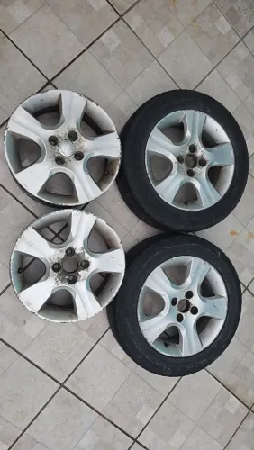 RODAS HONDA FIT 2010/11 ORIGINAL c/ 2 PNEUS