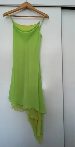 Vestido verde limão - tamanho P