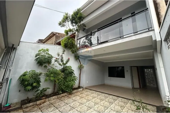 Sobrado para Locação no Morada do Sol - Americana/SP - 3 quartos, 1 suíte, churrasqueira.
