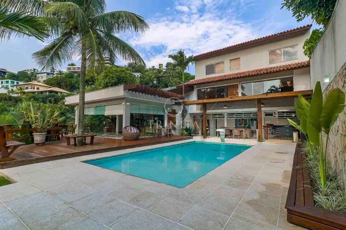 Casa em Barra da Tijuca - Rio de Janeiro