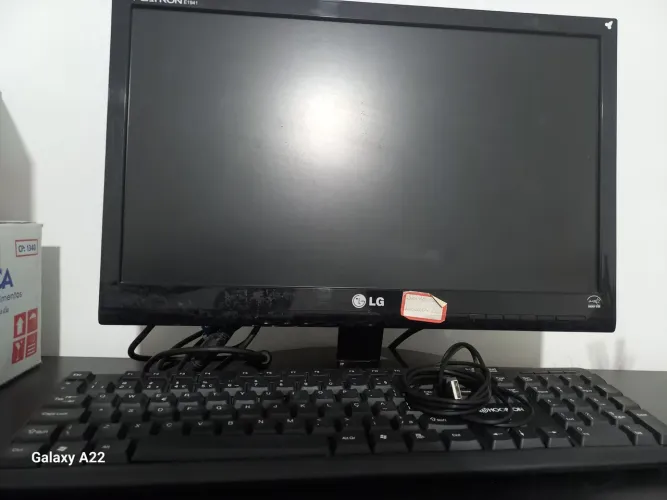 Monitor LG + Teclado = Funcionando 