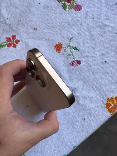OPORTUNIDADE! iPhone 16 pro gold 128gb - Estado de NOVO.