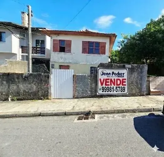 Jardim Atlântico/Coloninha terreno á pouca distância do Estádio do Figueirense e da Marinh