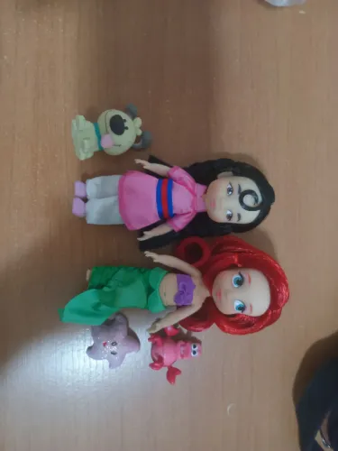 2 bonecas mini animators disney store
