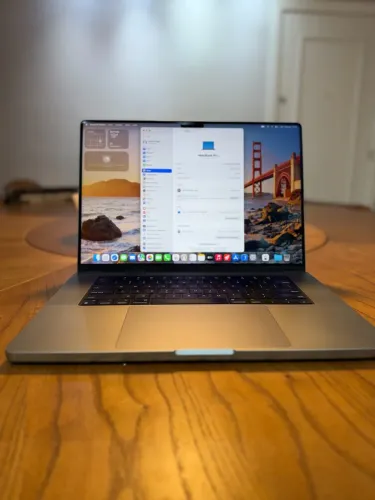 MacBook Pro 16 M2 Max 64GB RAM | 1TB SSD | 30-Core GPU |