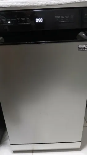 Vendo máquina  de lavar louças Eletrolux 10 serviços 