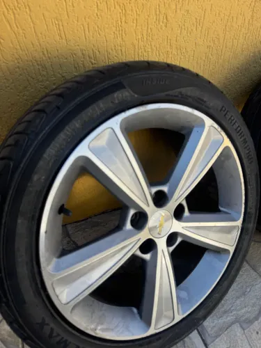 Rodas cruze LT