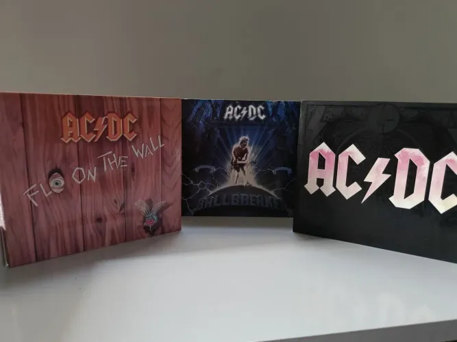 CD AC/DC