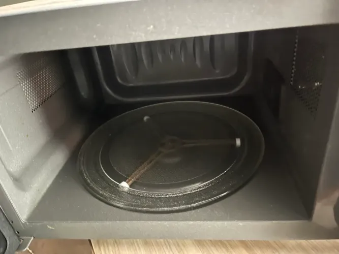 Microondas espelhado