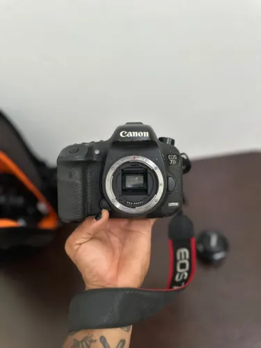 Camera Canon EOS 7D