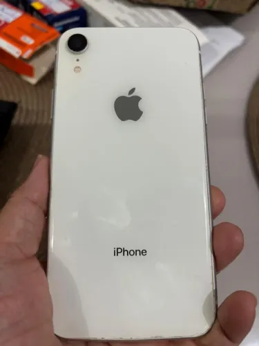 iPhone XR