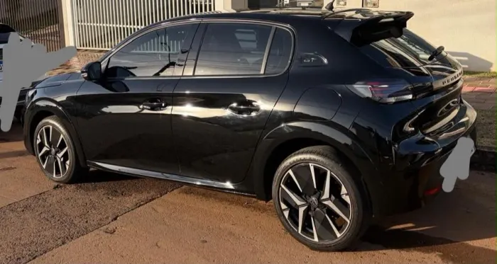 Peugeot 208 GT 1.0 Turbo Flex 5P Aut. 2025