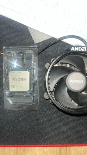 RYZEN 3 3200G