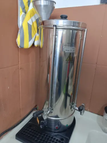 Cafeteira industrial universal 220 volts