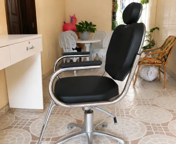 Cadeira para salão/ Barbearia