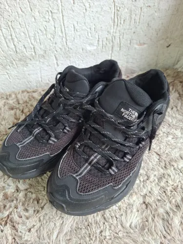 Tenis the north face 38