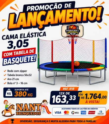 Brinquedos ,  Camas elásticas,  gangorras , e muitos outros