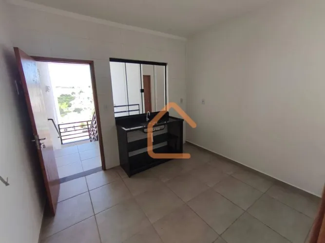 Kitnet com 1 dormitório para alugar, 30 m² por R$ 1100/mês - Parque Real - Pouso Alegre/MG