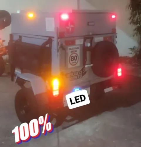 Reboque 90x90x90 carretinha carro e moto chico city