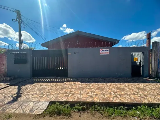 Casa com 5 quartos no Embratel