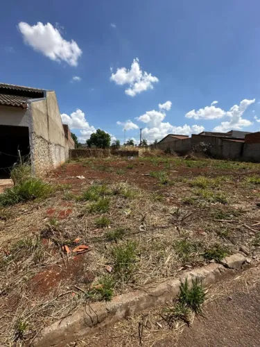 lote no setor santa fé na cidade de trindade, goiás
