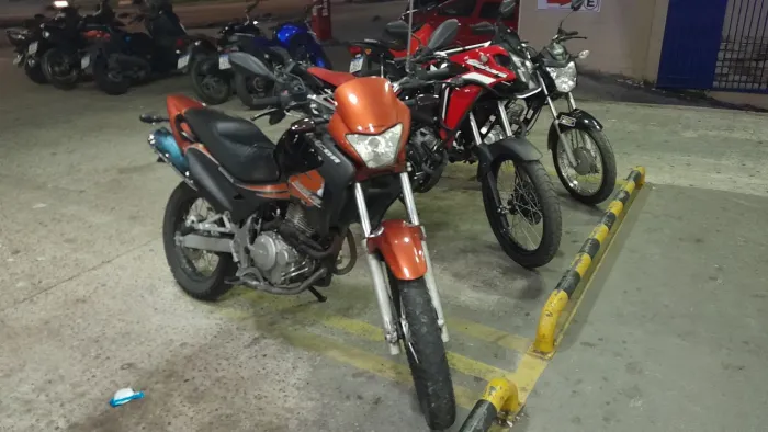 Venda motocicleta Falcon 