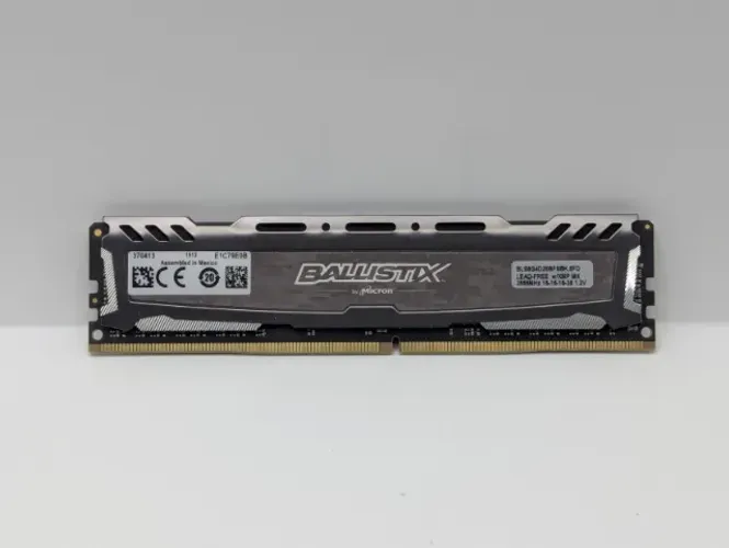 Memória Crucial Ballistix Sport AT Gray 8GB, 2666MHz, DDR4, DISSIPADOR GAMER