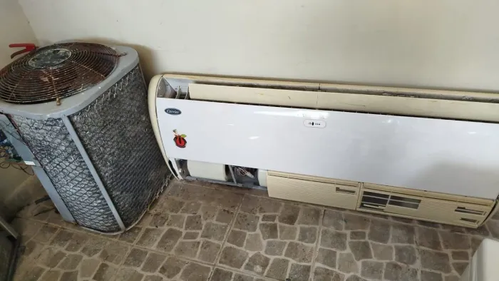 Ar-condicionado Piso teto 60Bteus Carrie