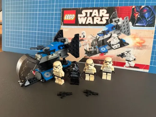 7667 - LEGO Star Wars Imperial Dropship Clássica