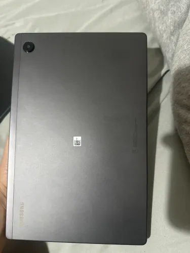 Tablet sansung A8