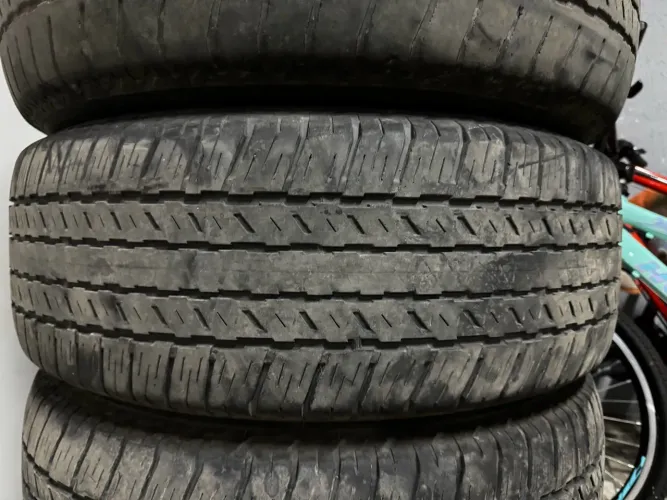 PNEU BRIDGESTONE 265/60-18 MEIA VIDA