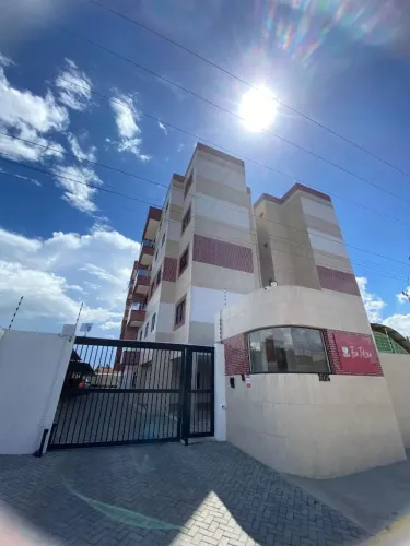 Apartamento com 2 quartos em condomínio com lazer completo Viva com conforto e segurança!