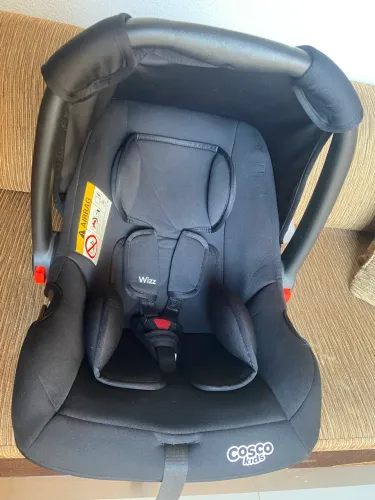 Bebê conforto Cosco Wizz