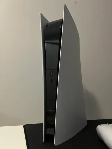 PlayStation 5 Edição Digital 825GB