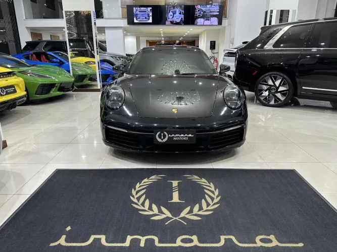 Porsche 911 Carrera 3.0 24V H6 PDK 2021