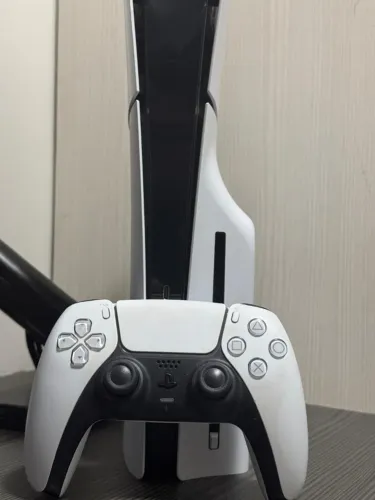 PS5 Slim com Leitor + Pulse Explore Original