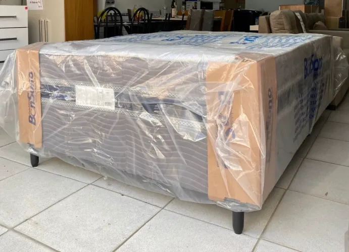 CAMA DE CASAL COM MOLA ENSACADA BOMSONO