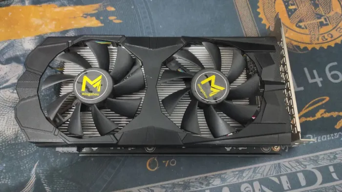 RX580 8GB conservada e perfeitas condições pra sair rápido.