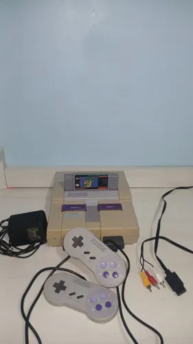 Super Nintendo + Super Mario World