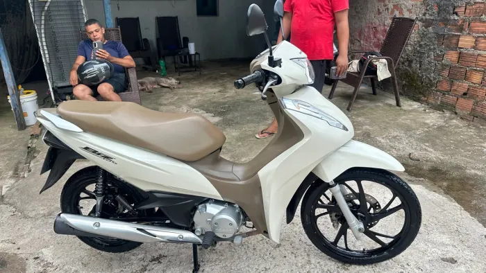 Honda Biz 125i Flex 2022 - Apenas 7.800km | Muito Nova